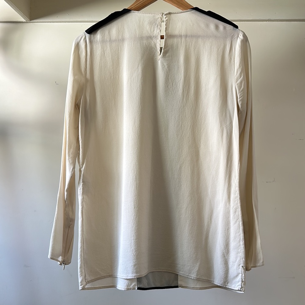 New Longchamp silk equestrian military epaulette color-block minimalist blouse - Picture 6 of 11